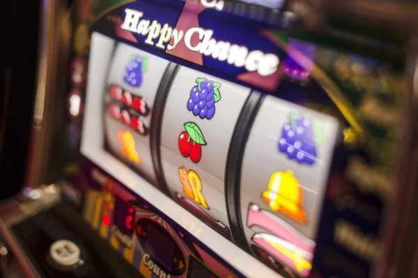 bomjp Casino Hold'em live dealer table with community cards and player positions